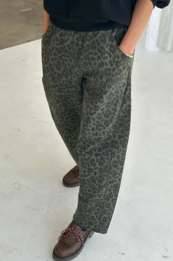 Arc Pants (Fern Leopard)