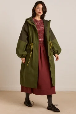 Logan Raincoat (Forrest)