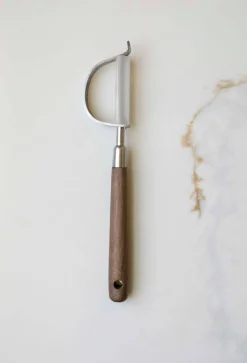 Vegetable and Fruit Peeler (C Shape)